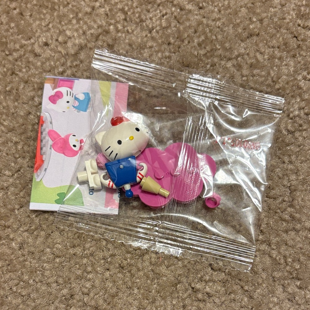 Hello Kitty Lego Set